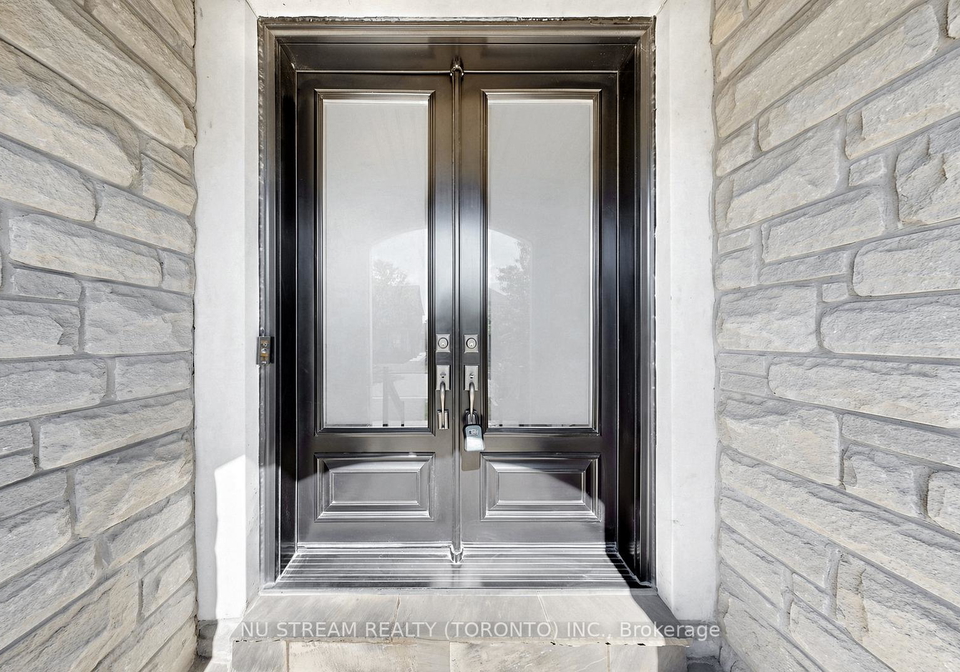 205-fred-mclaren-boulevard-markham-ontario-n13474012