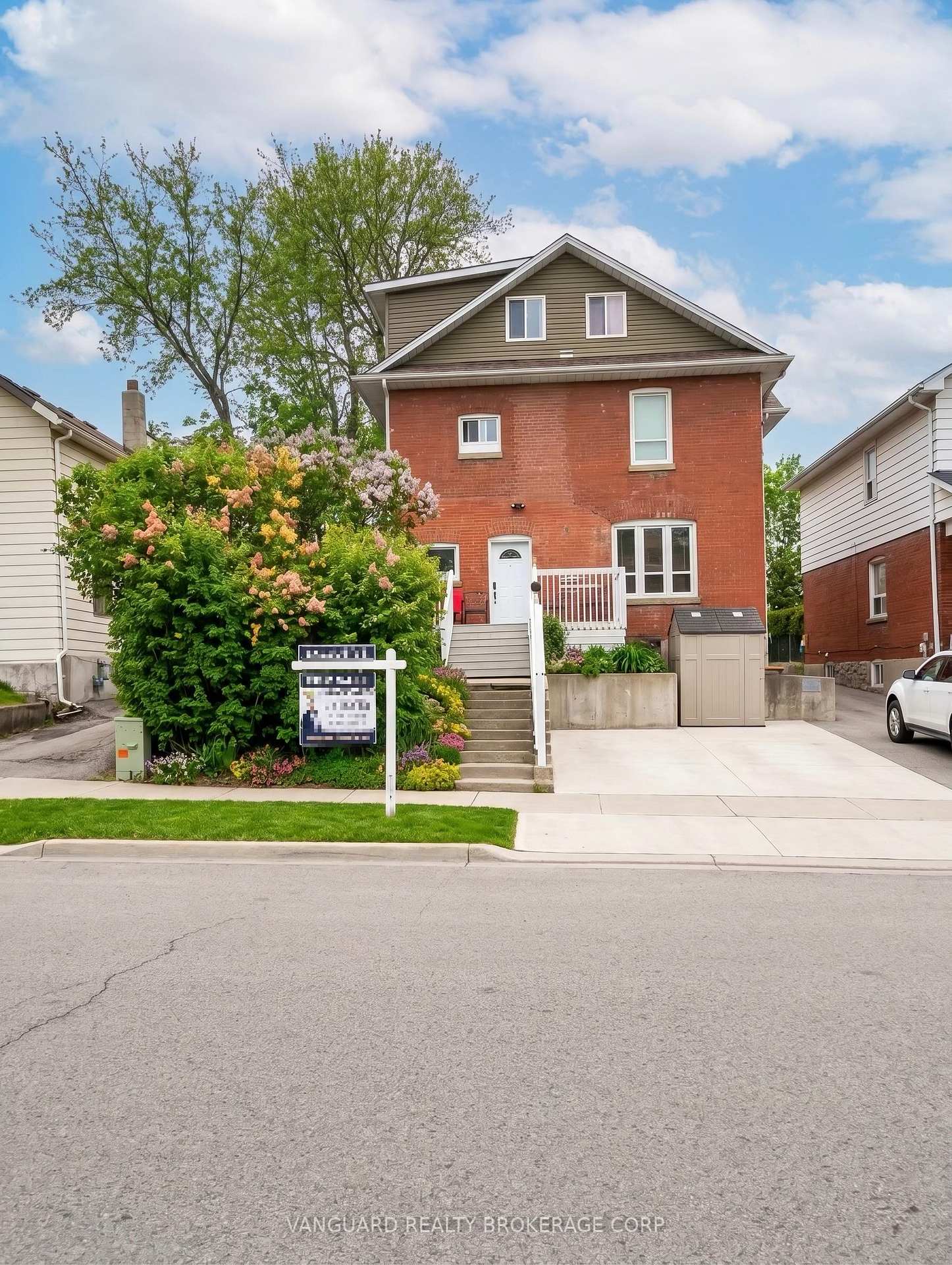 71-john-street-e-bradford-west-gwillimbury-ontario-n13474990