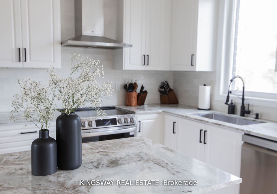 27-paradox-street-vaughan-ontario-n13475006