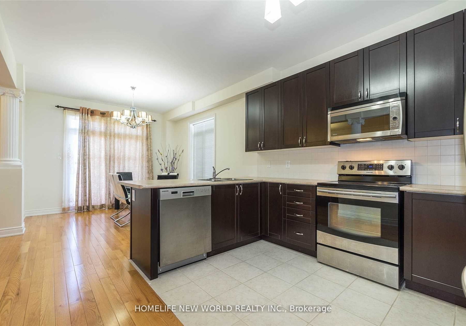 18-danpatrick-drive-richmond-hill-ontario-n13475016