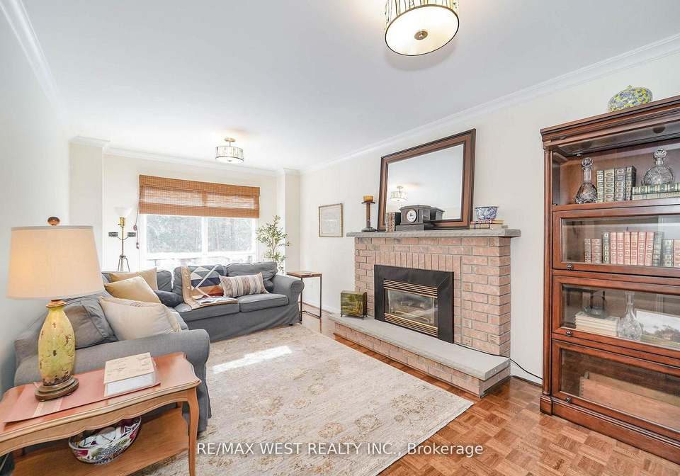 43-summitcrest-drive-richmond-hill-ontario-n13475292