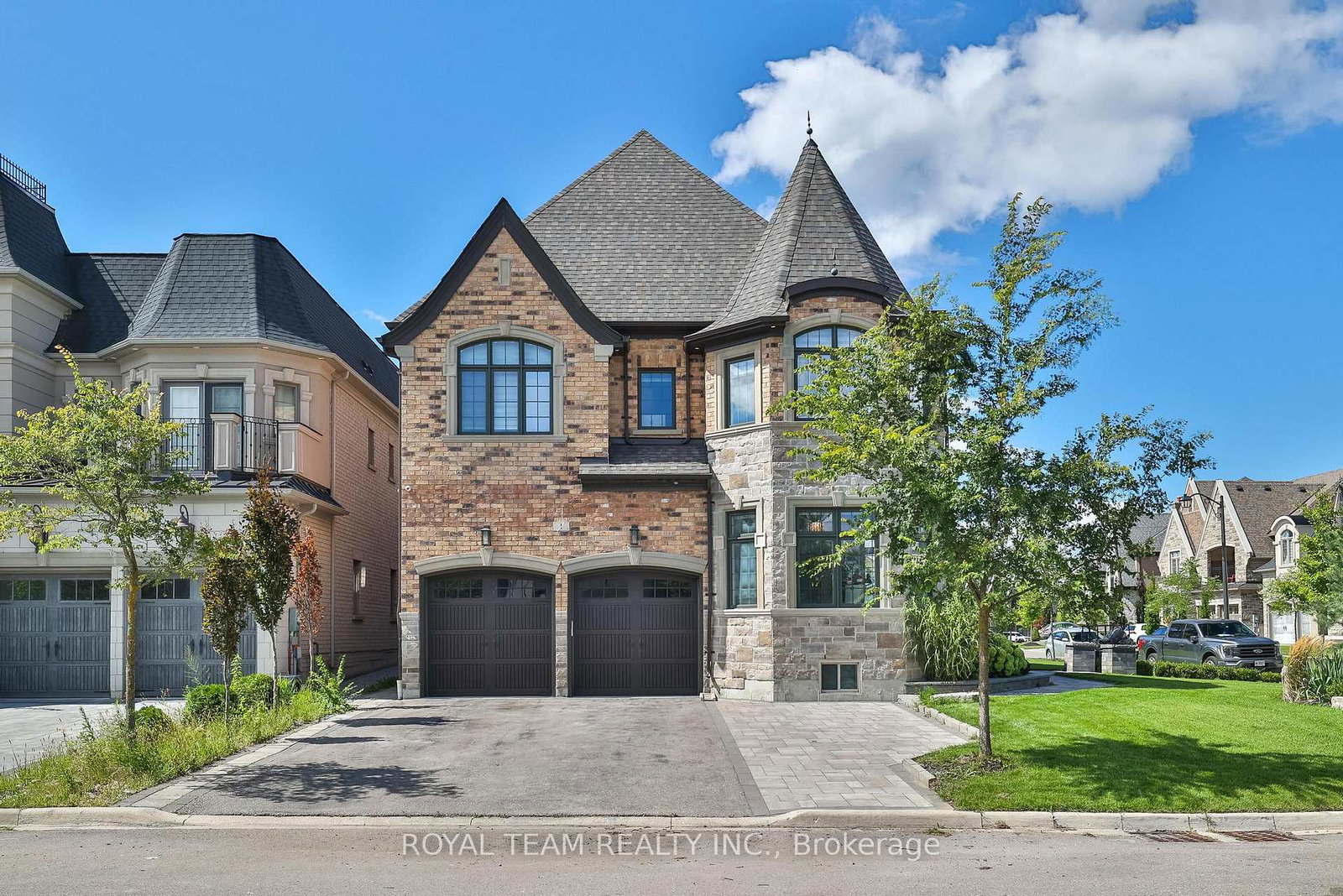 1-ria-court-king-ontario-n13475302
