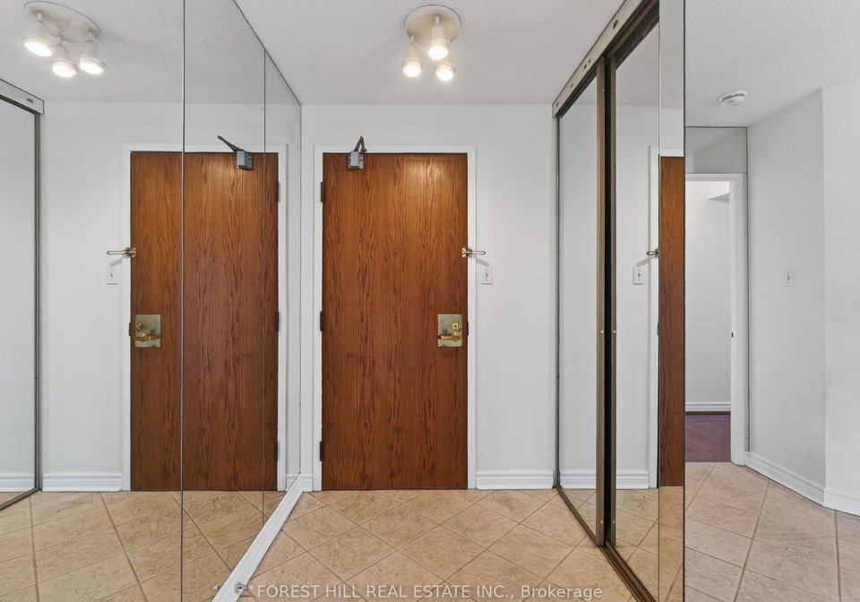 343-clark-avenue-w-vaughan-ontario-n13475372
