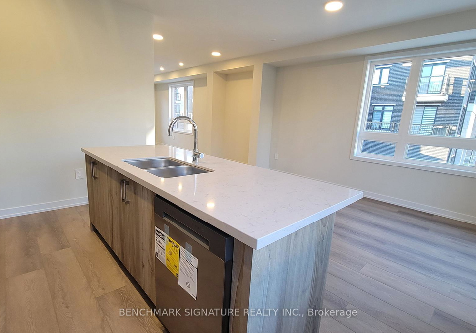 2-chapple-lane-richmond-hill-ontario-n13475588