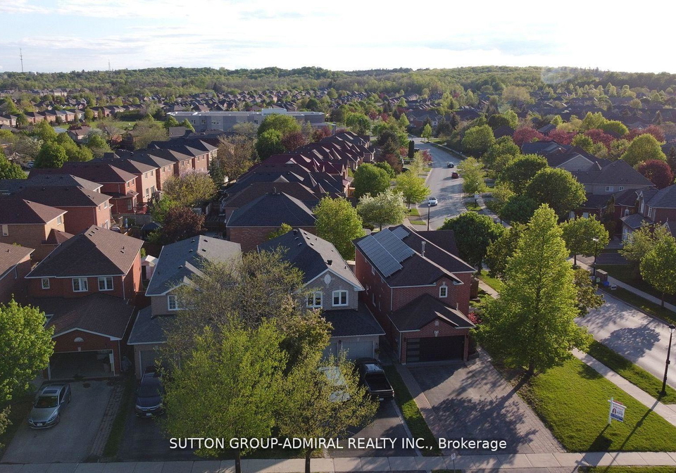 470-doubletree-lane-newmarket-ontario-n13475598