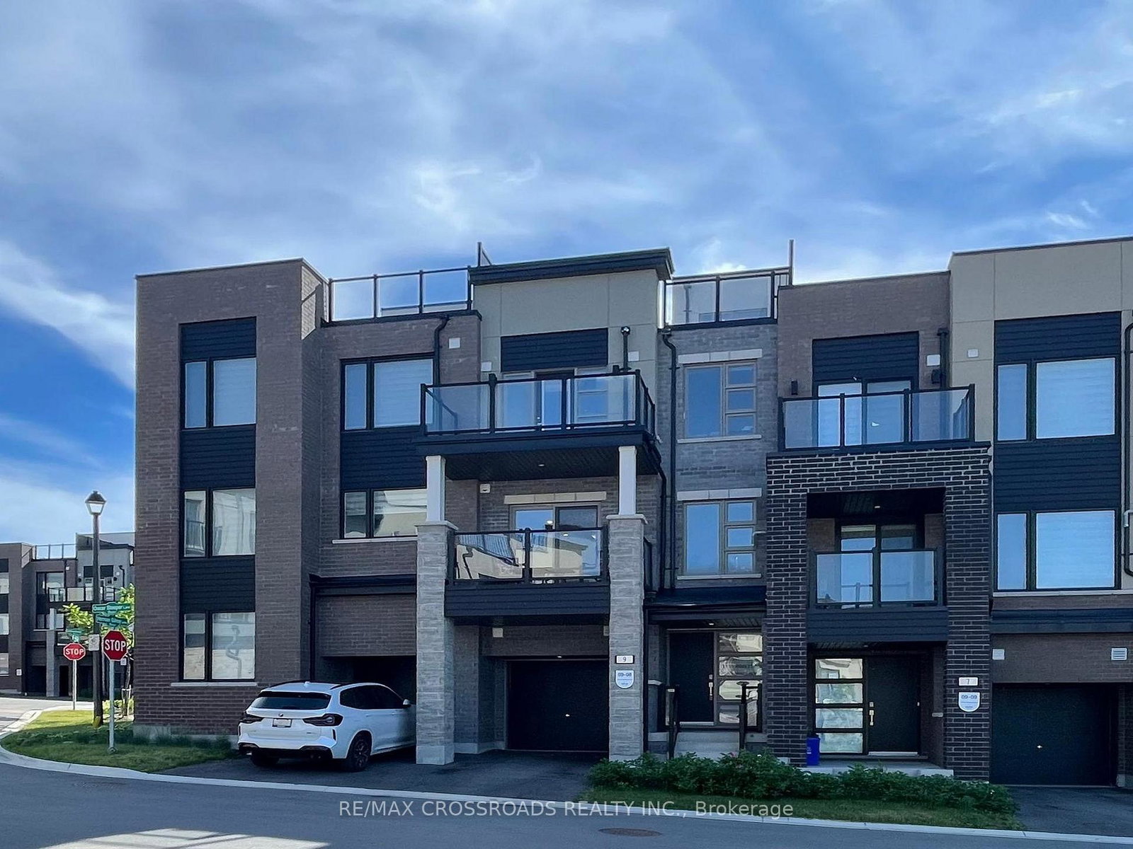 9-oscar-steeper-lane-markham-ontario-n13475600