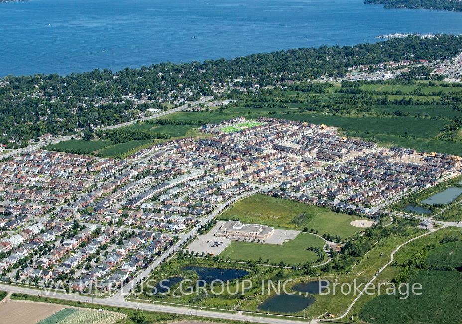 6-bill-guy-drive-georgina-ontario-n13475610