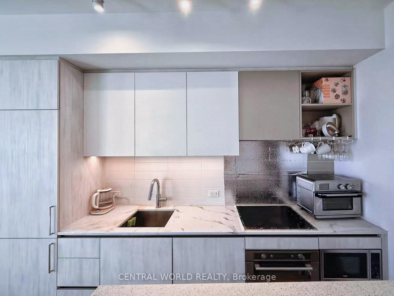 7890-jane-street-vaughan-ontario-n13475988