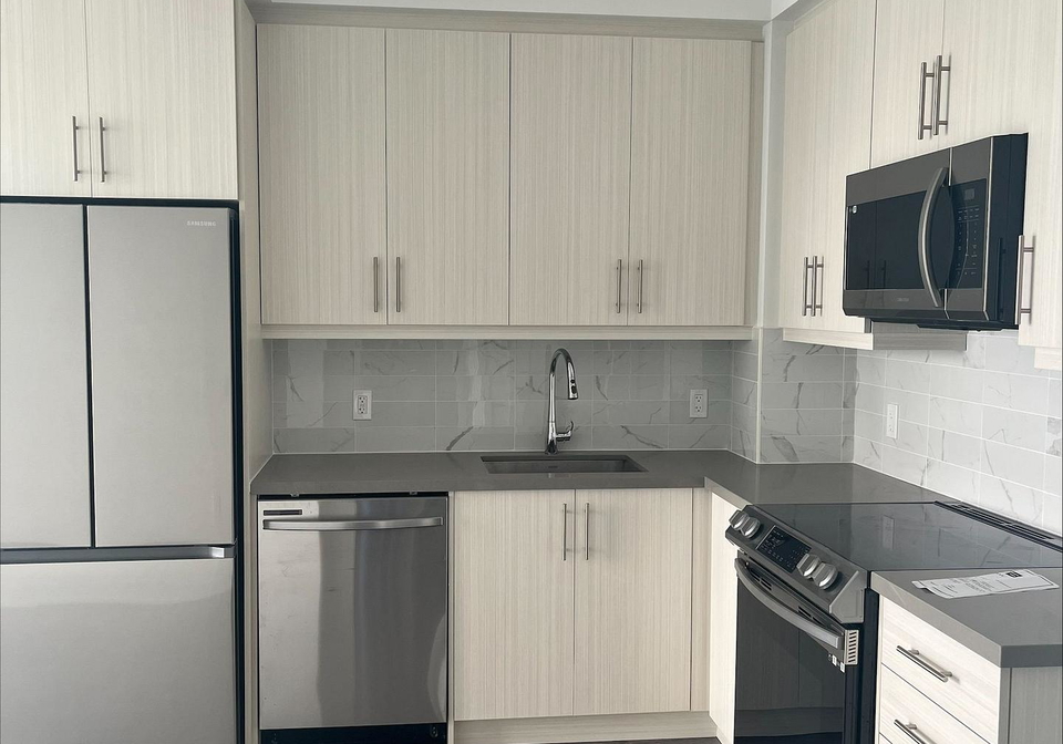 95-oneida-crescent-richmond-hill-ontario-n13476048