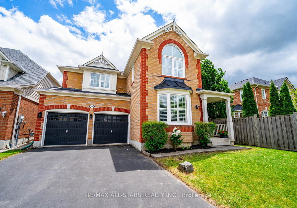 29-little-rouge-circle-whitchurch-stouffville-ontario-n13476106