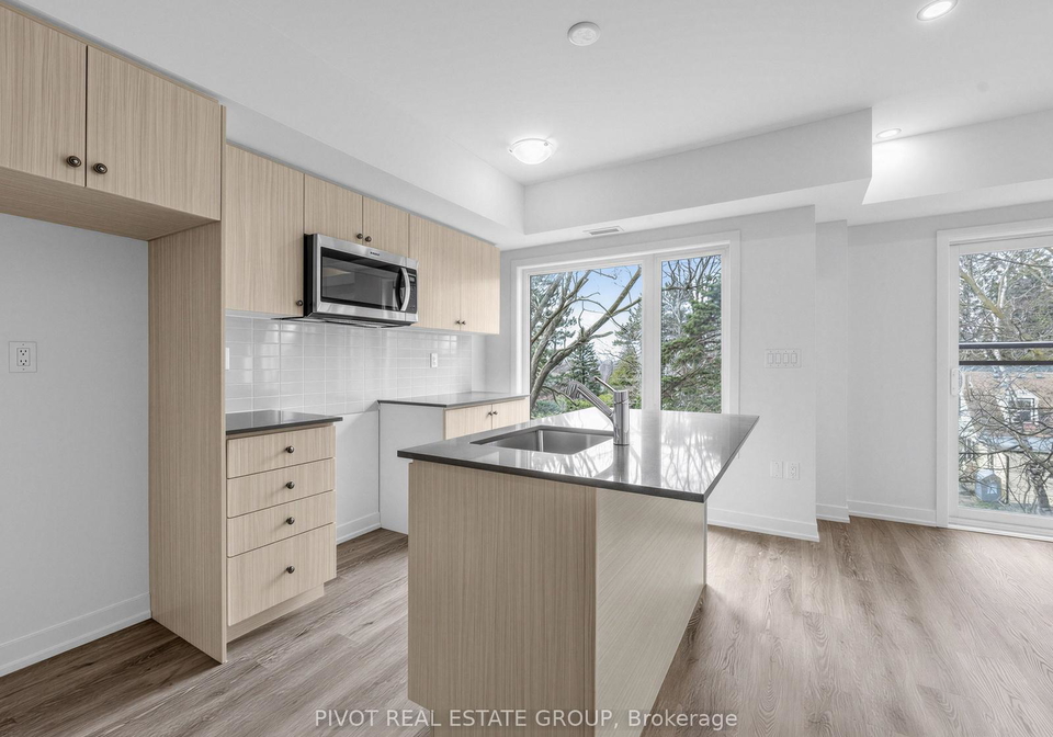 60-elizabeth-street-s-richmond-hill-ontario-n13476468