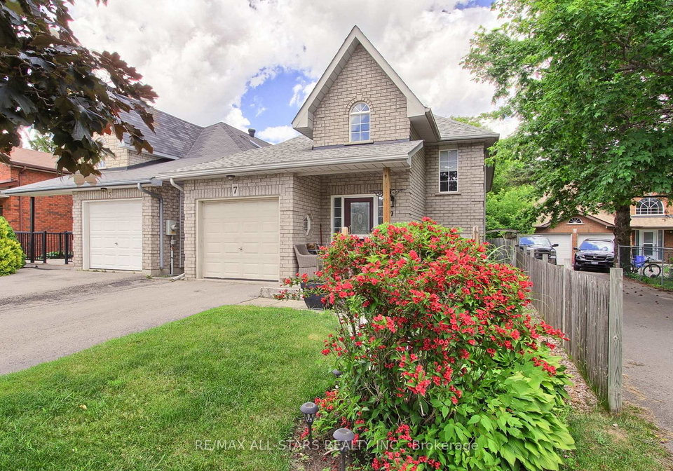 7-john-harvey-street-uxbridge-ontario-n13476812