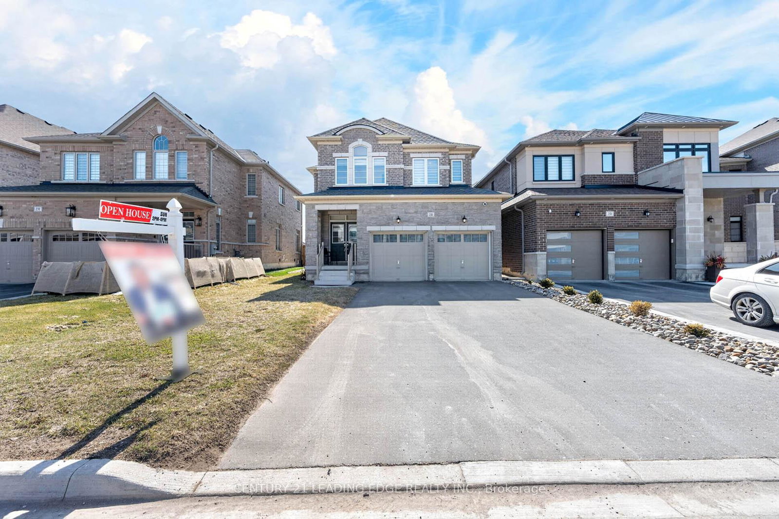 235-ferragine-crescent-bradford-west-gwillimbury-ontario-n13477010