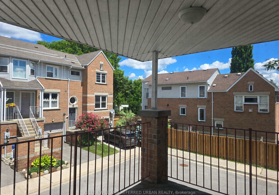 105-brandy-lane-way-newmarket-ontario-n13477052