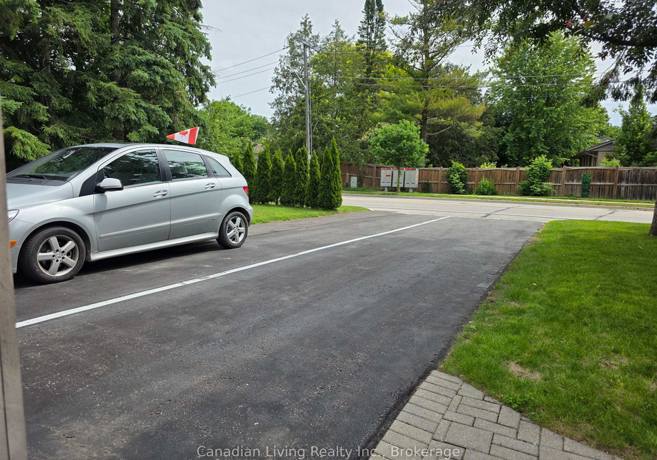 143-avenue-road-newmarket-ontario-n13477280