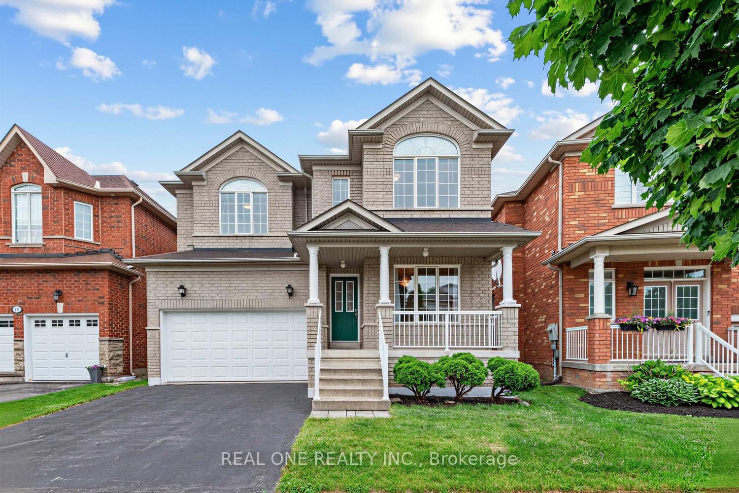 forecastle-157-road-vaughan-ontario-n13477350