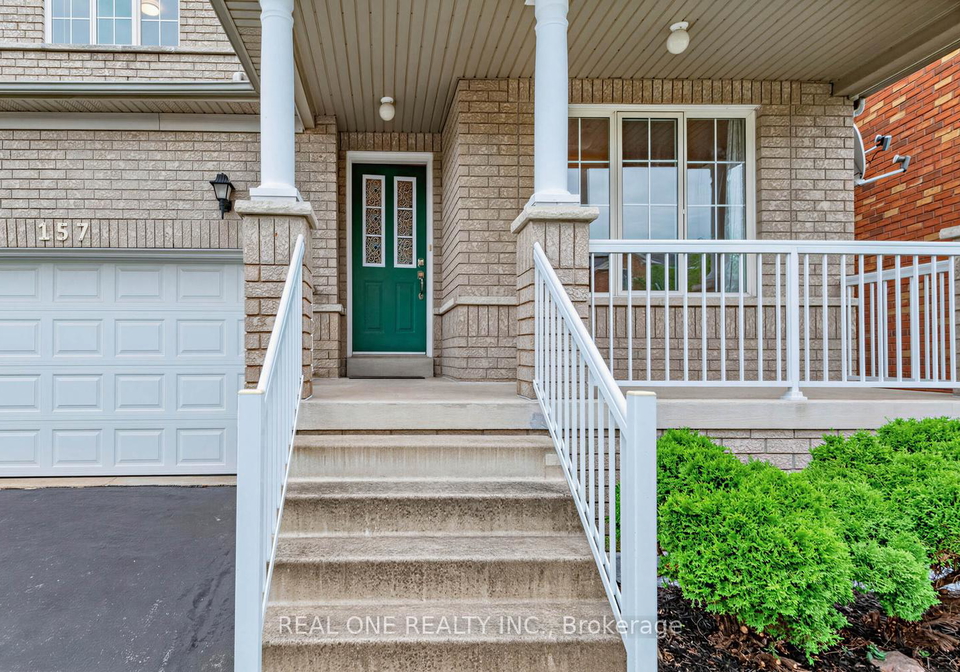 forecastle-157-road-vaughan-ontario-n13477350