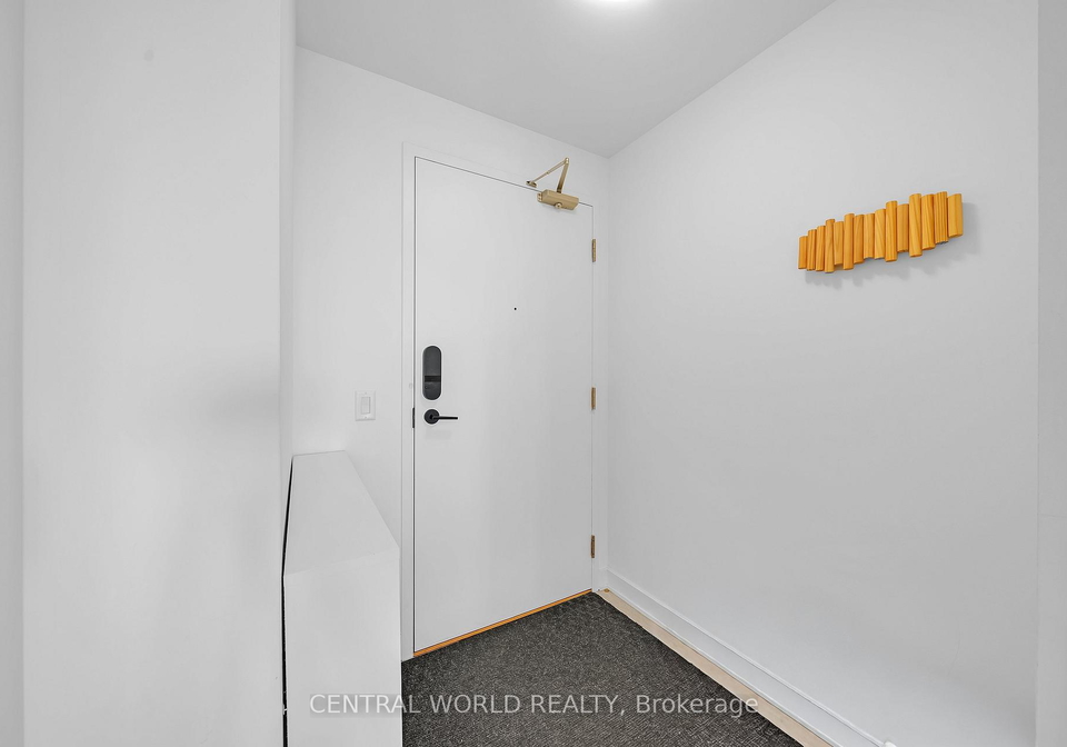 105-oneida-crescent-richmond-hill-ontario-n13477694