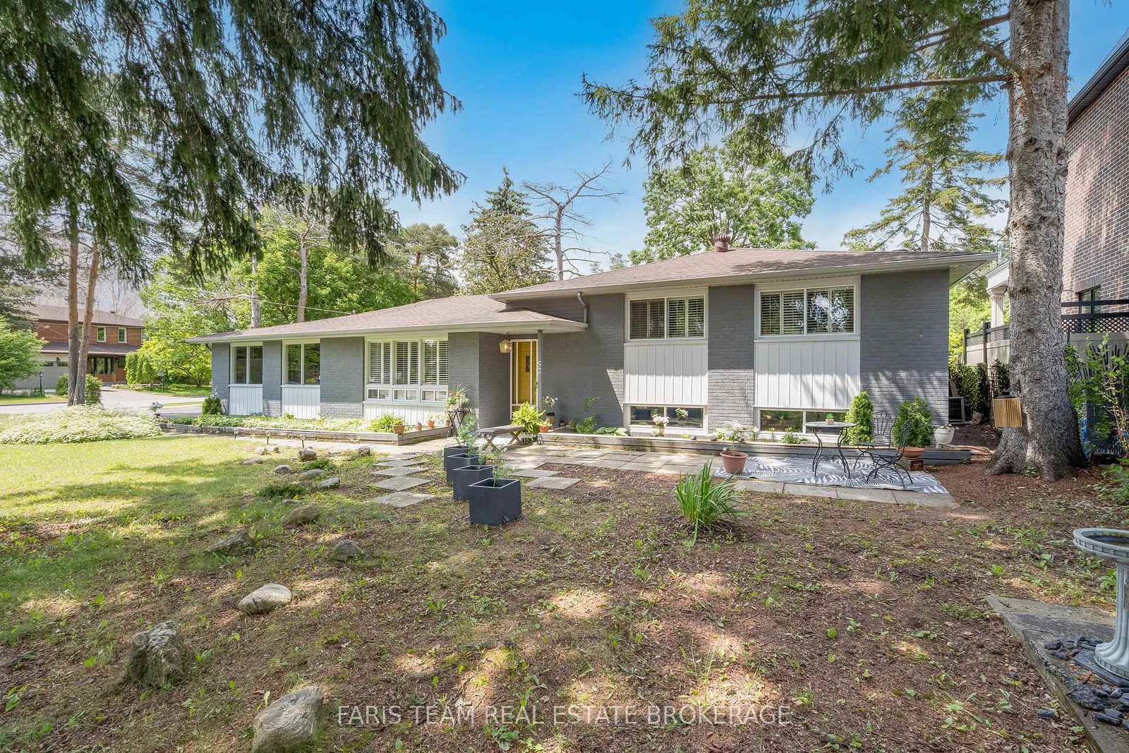 52-may-avenue-richmond-hill-ontario-n13478146