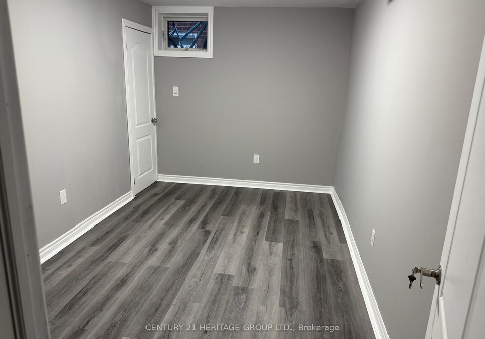 11-fred-mason-street-georgina-ontario-n13478284