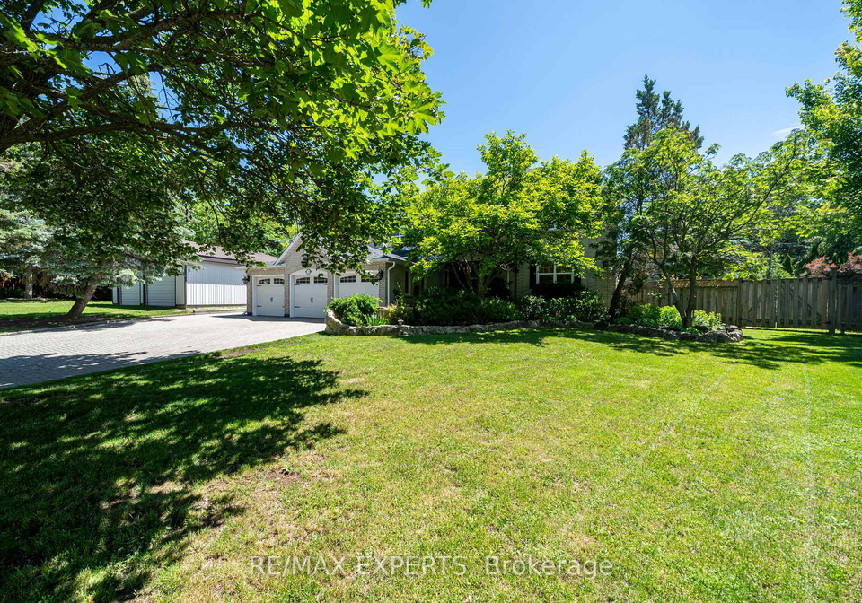 123-fern-valley-crescent-richmond-hill-ontario-n13478294