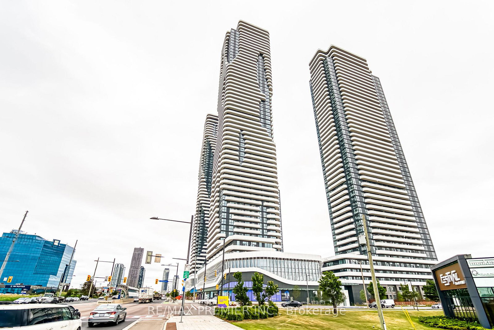 225-commerce-street-vaughan-ontario-n13478458
