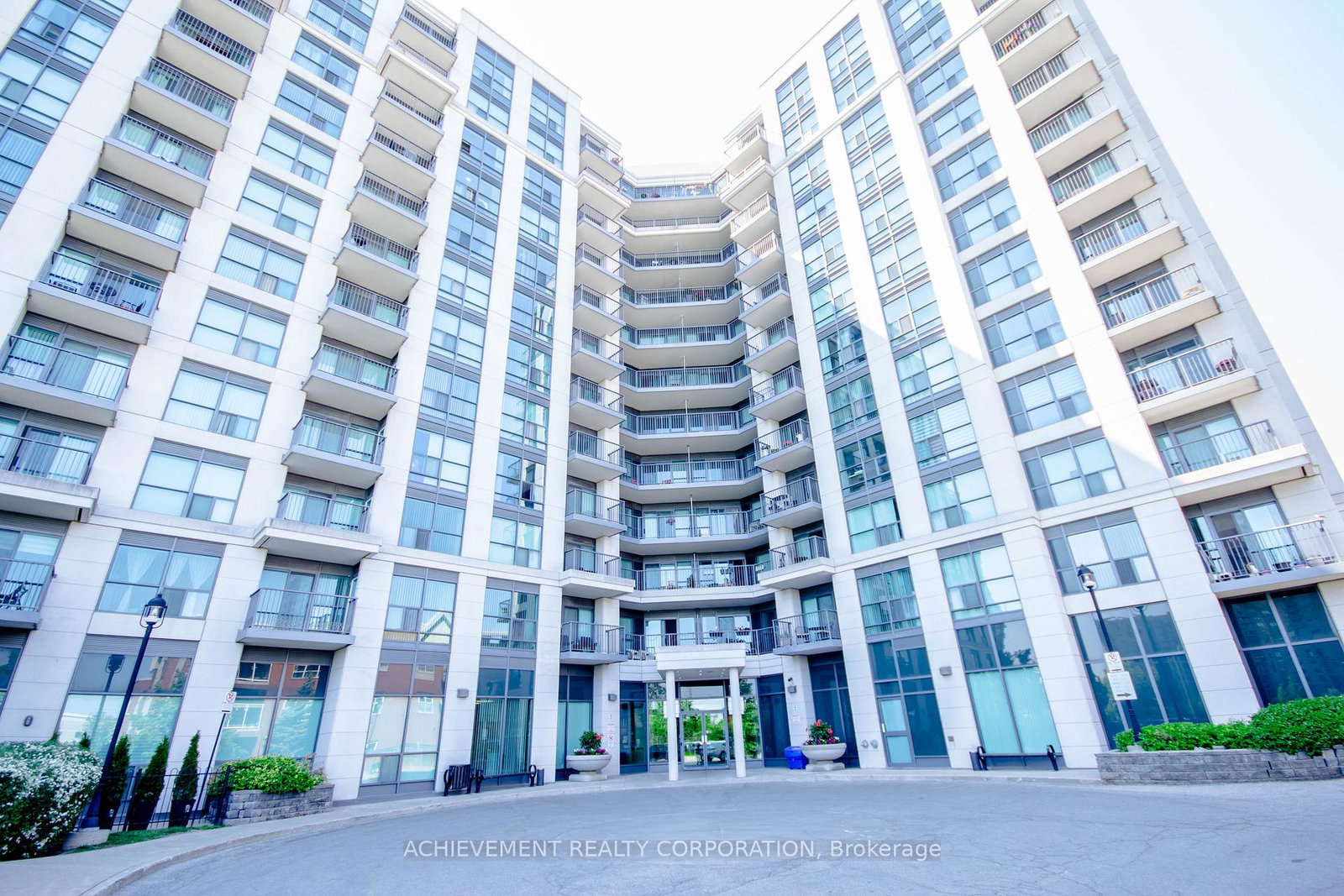 185-oneida-crescent-richmond-hill-ontario-n13478528