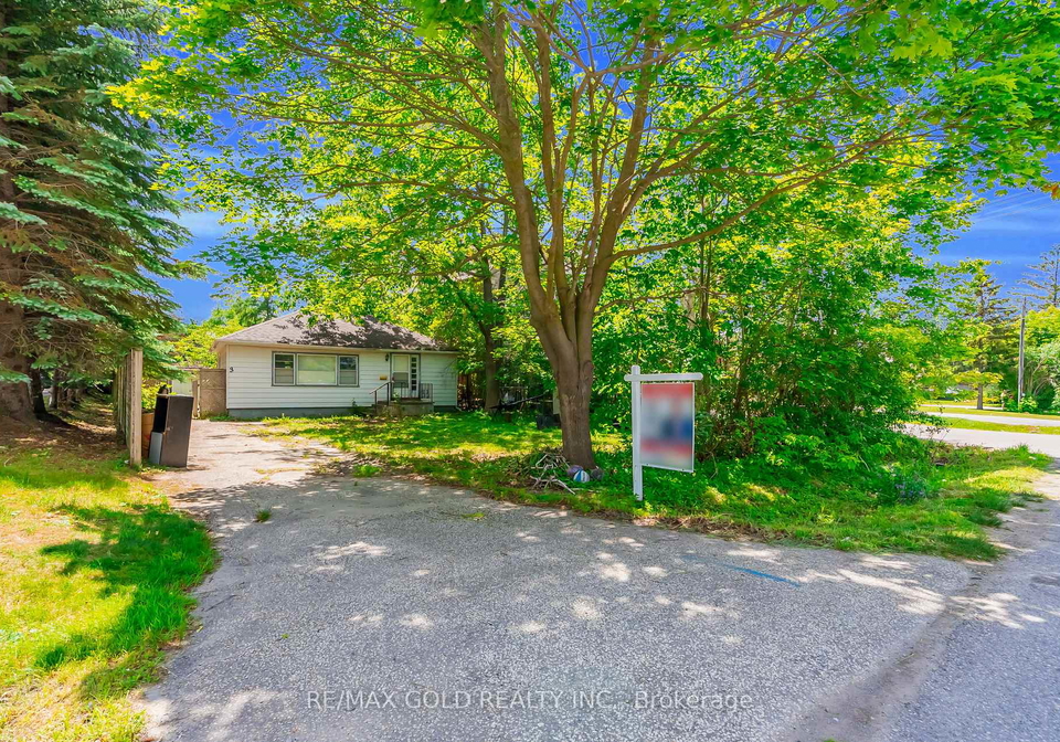 3-aubrey-avenue-richmond-hill-ontario-n13478552