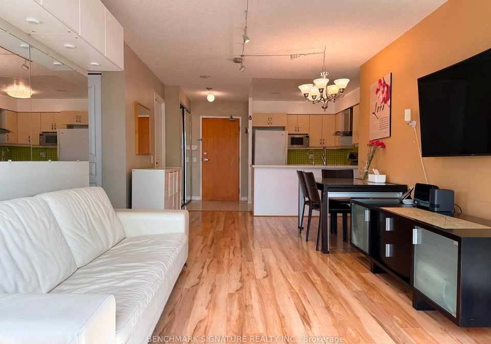 9017-leslie-street-richmond-hill-ontario-n13478872