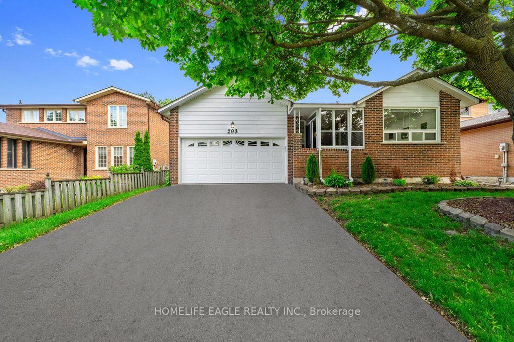 293-plymouth-trail-newmarket-ontario-n13479324