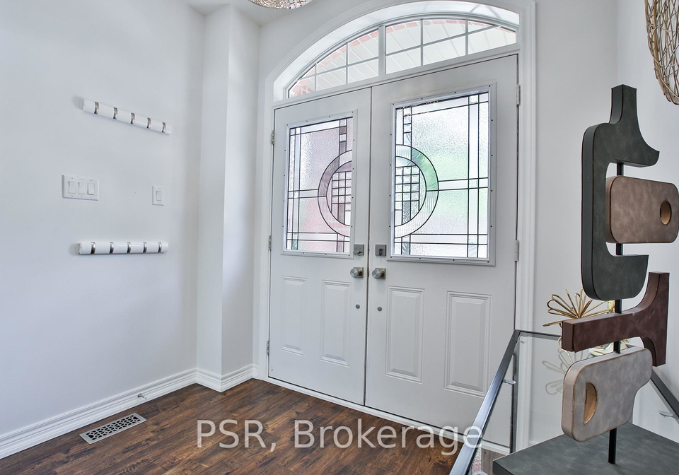 715-john-cole-court-newmarket-ontario-n13480012