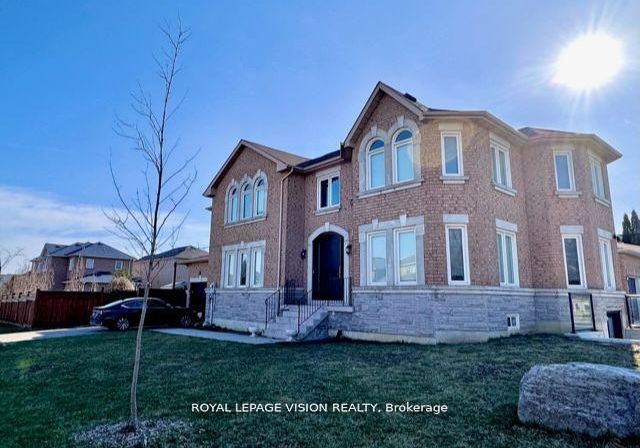 61-rocksprings-avenue-richmond-hill-ontario-n13480332