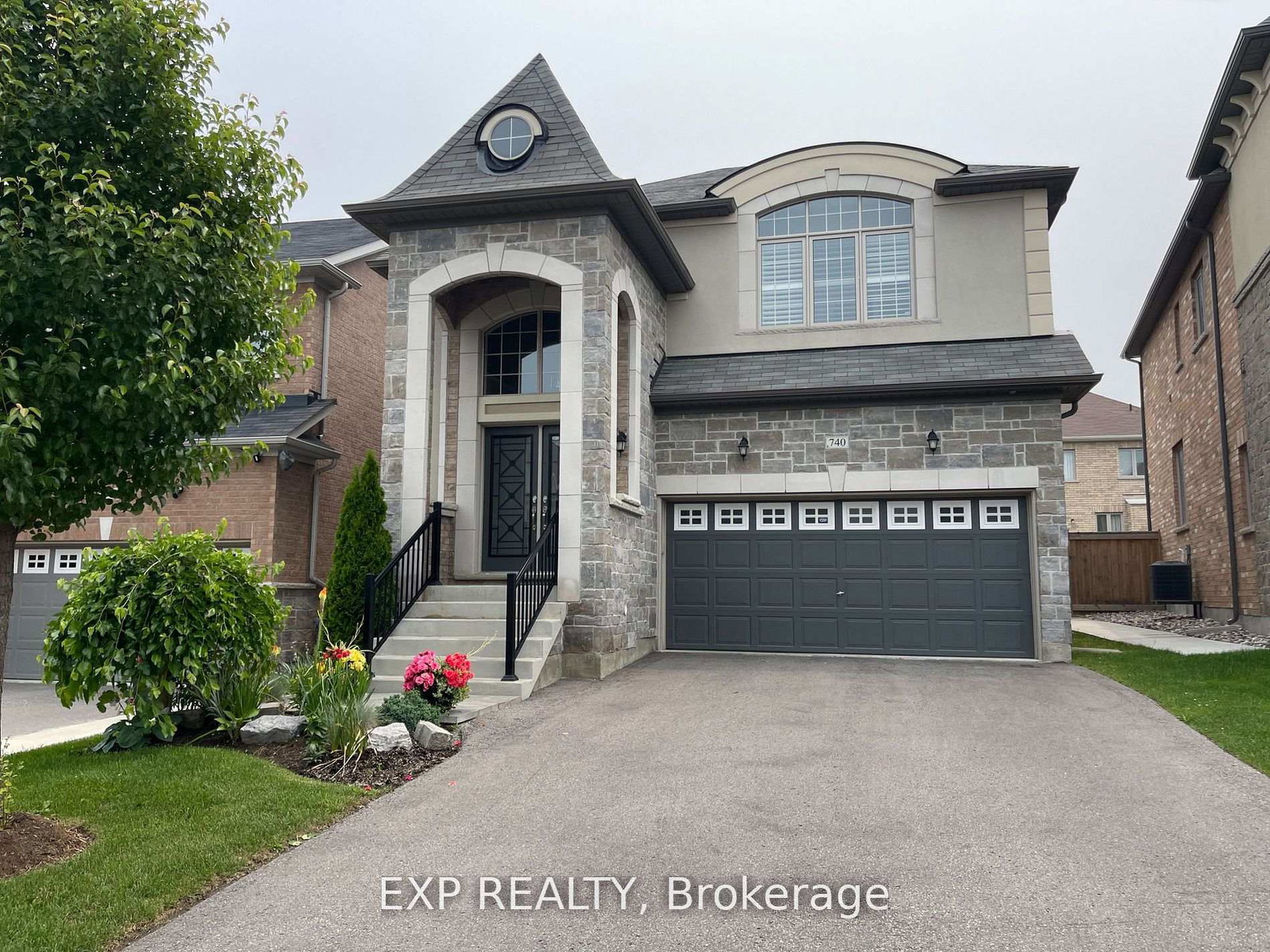 740-clifford-perry-place-newmarket-ontario-n13480888