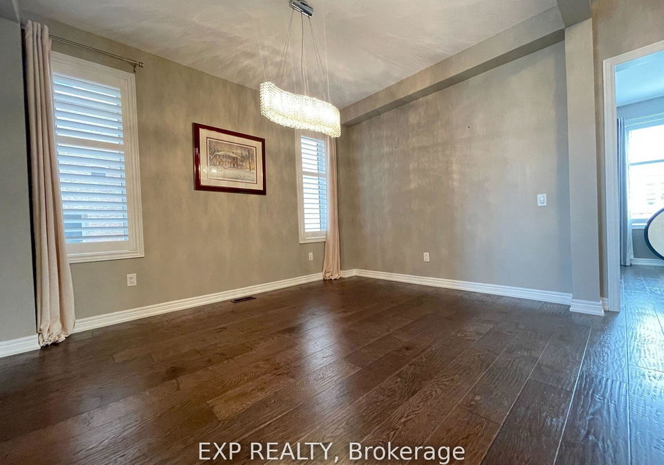 740-clifford-perry-place-newmarket-ontario-n13480888