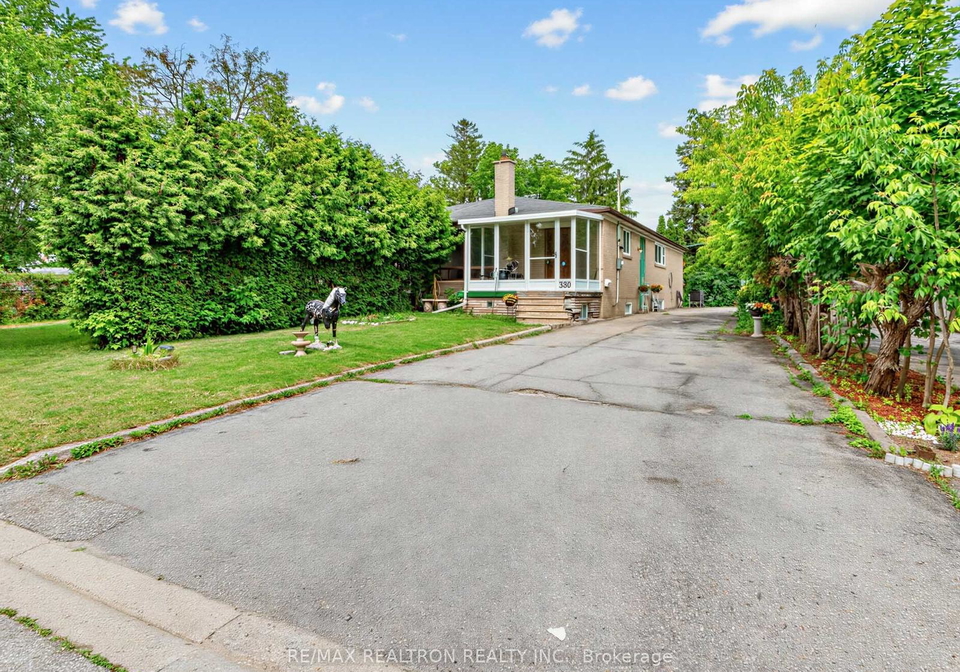 380-browndale-crescent-richmond-hill-ontario-n13481102