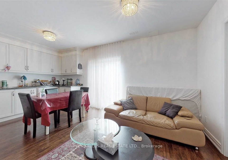 209-ray-snow-boulevard-newmarket-ontario-n13481752