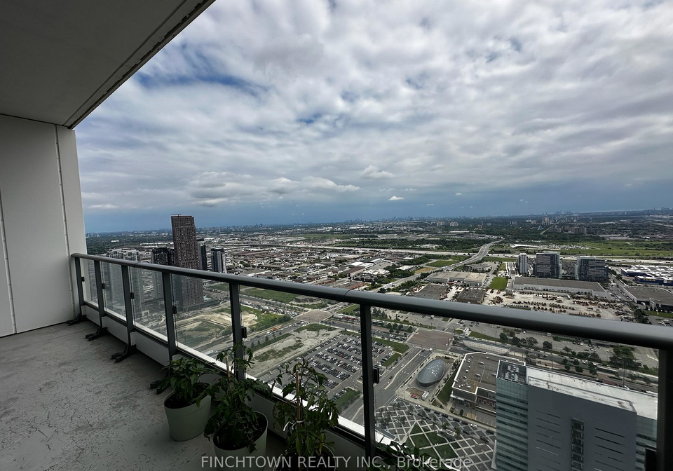 5-buttermill-avenue-vaughan-ontario-n13481868