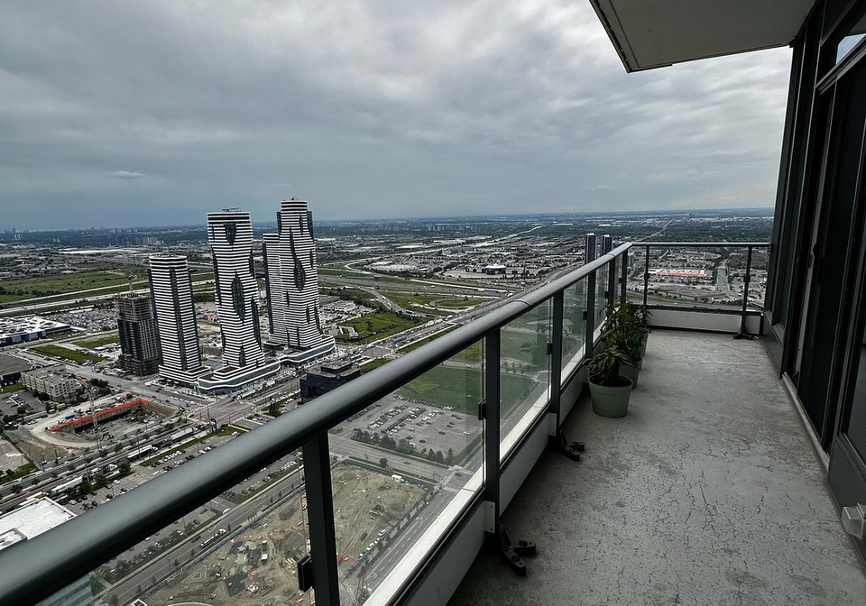 5-buttermill-avenue-vaughan-ontario-n13481868