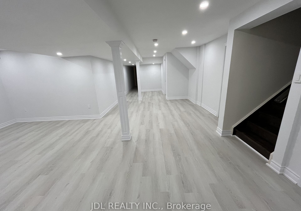 82-puccini-drive-richmond-hill-ontario-n13482228