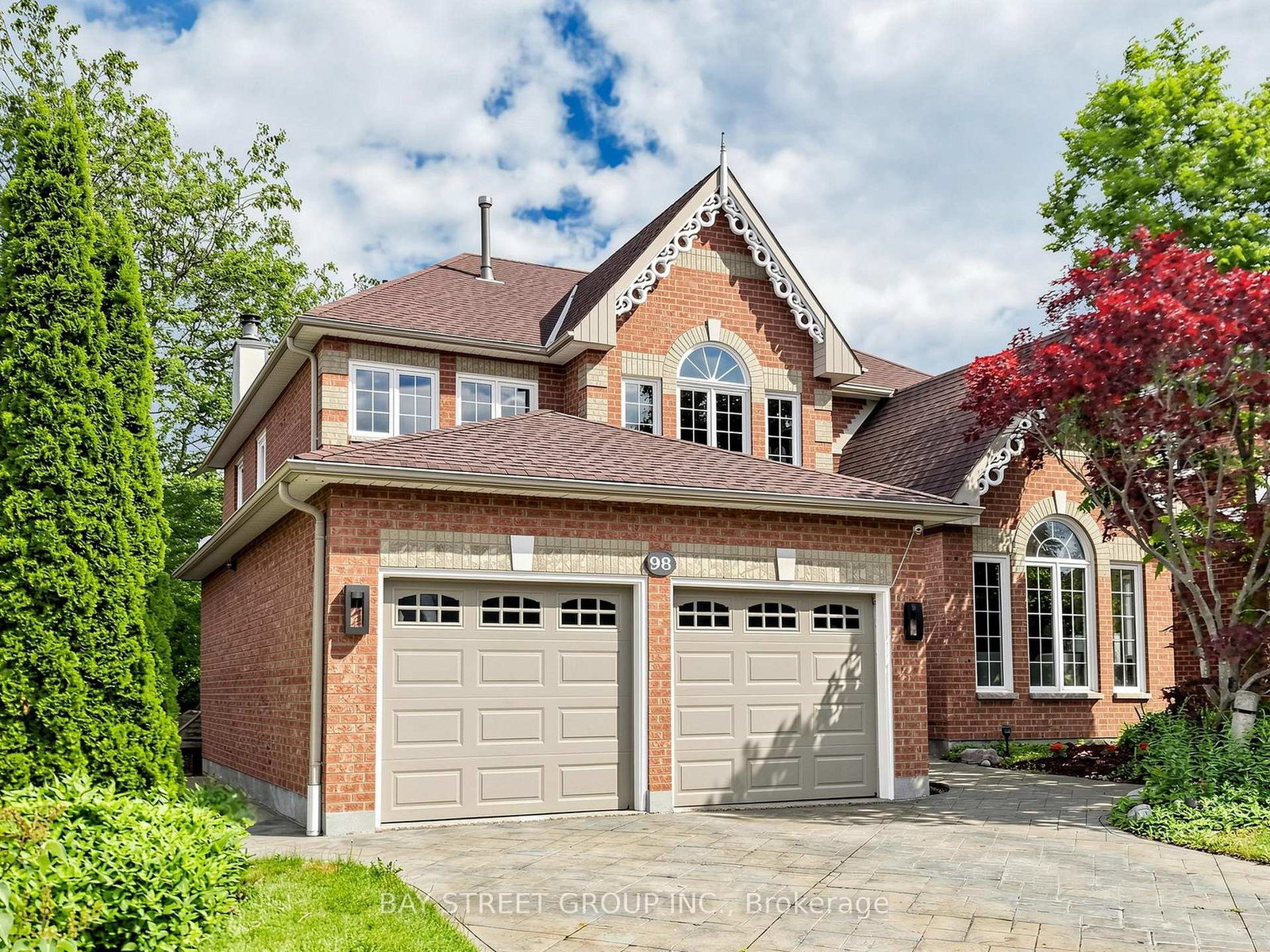98-brookeview-drive-aurora-ontario-n13482432