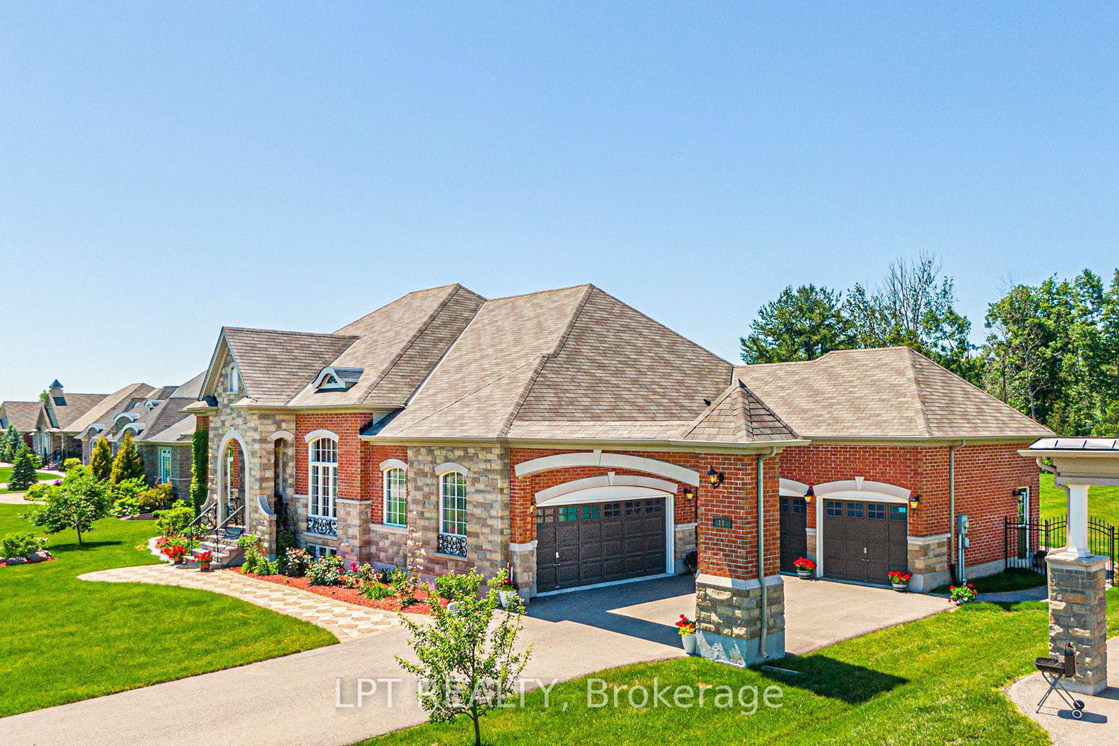 18-wolford-court-georgina-ontario-n13482506