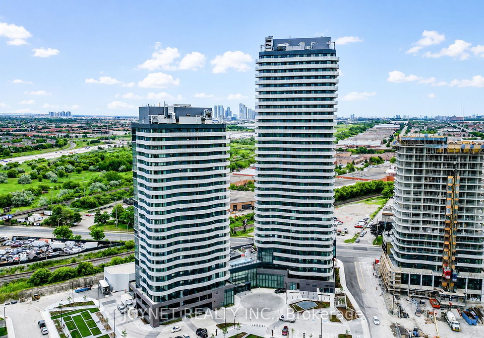 10-flavelle-trail-vaughan-ontario-n13482762