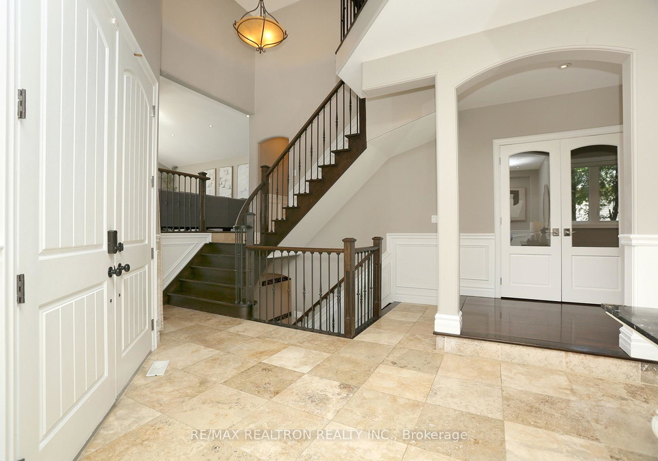 49-hamilton-drive-newmarket-ontario-n13483428