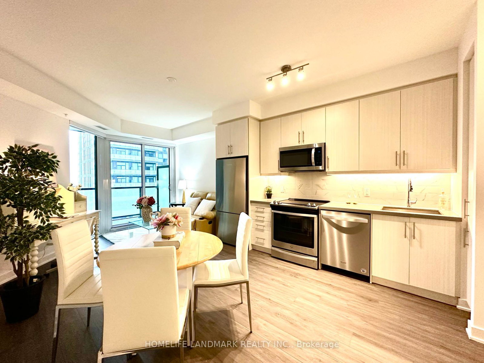 85-oneida-crescent-richmond-hill-ontario-n13483582