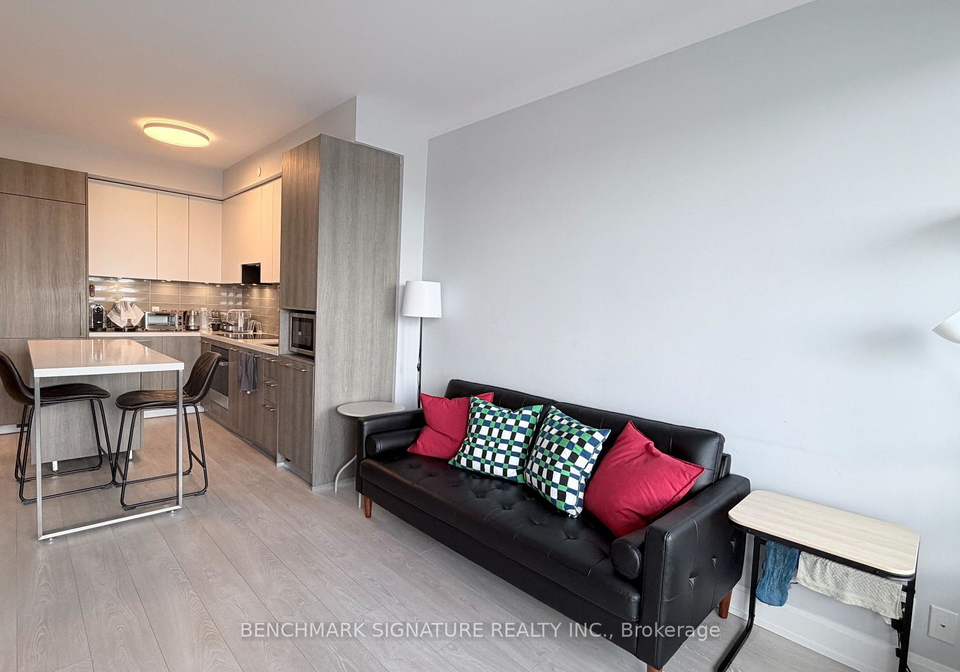 38-water-walk-drive-markham-ontario-n13485224