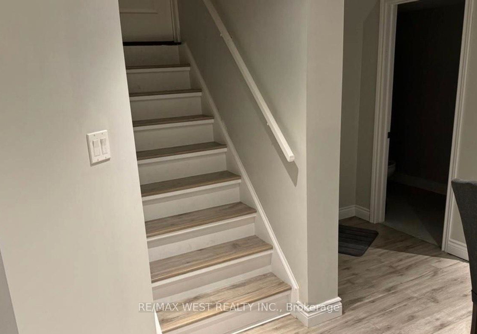82-antique-drive-richmond-hill-ontario-n13485922