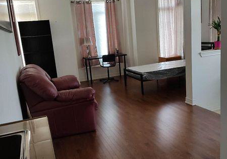 25-brock-avenue-markham-ontario-n13485928