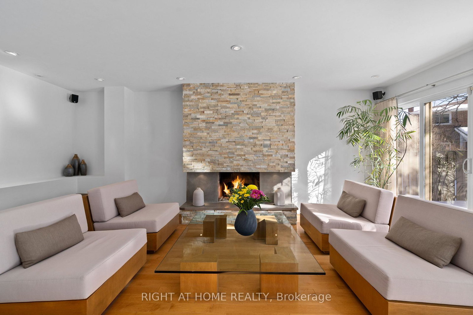 54-london-road-newmarket-ontario-n13485956