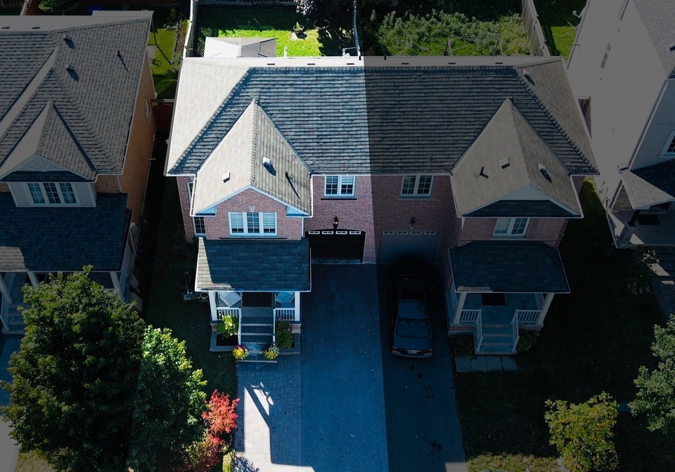 164-gail-parks-crescent-newmarket-ontario-n13486076