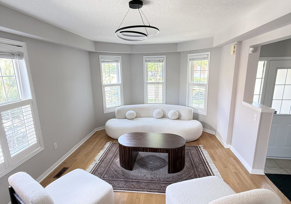 69-selkirk-drive-richmond-hill-ontario-n13486338